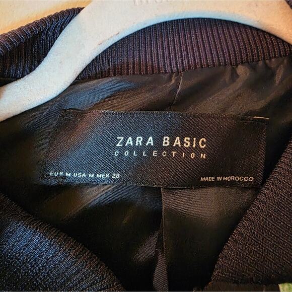 Zara Basic Womens Floral Print Satin Jacket Size M Bomber Date Night Lightweight - Picture 7 of 7